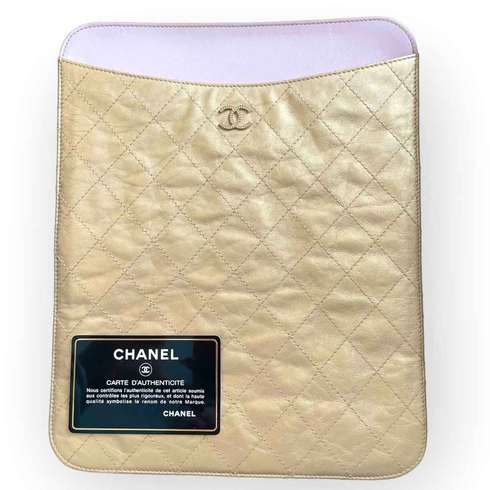 New in Box - CHANEL Gold Quilted Leather iPad Case, Pink Interior - Authentic